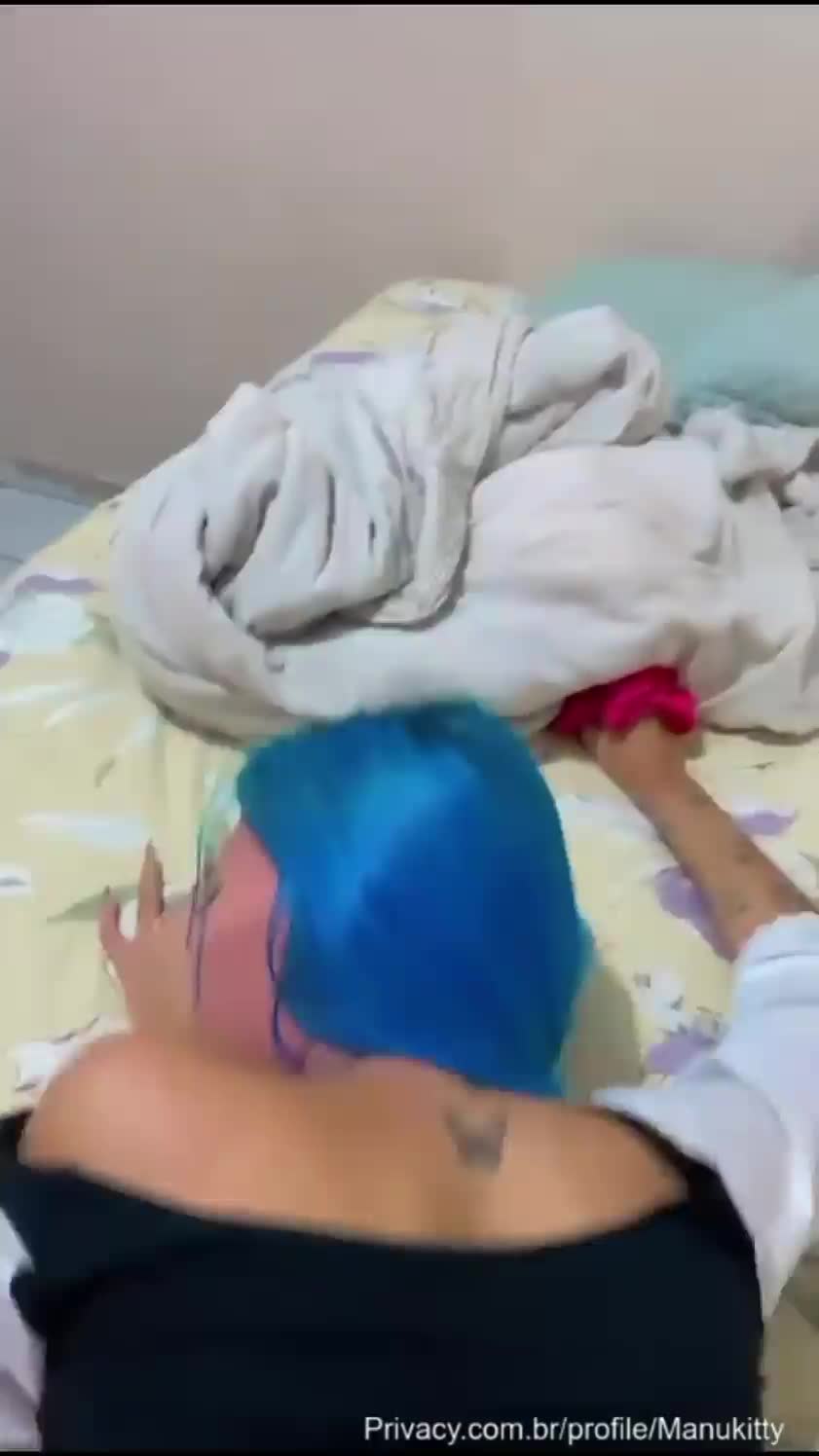 xxx Gemendo bem gostoso Manukitty fodendo de quatro em novo vídeo pornô mulher pelada xvideos