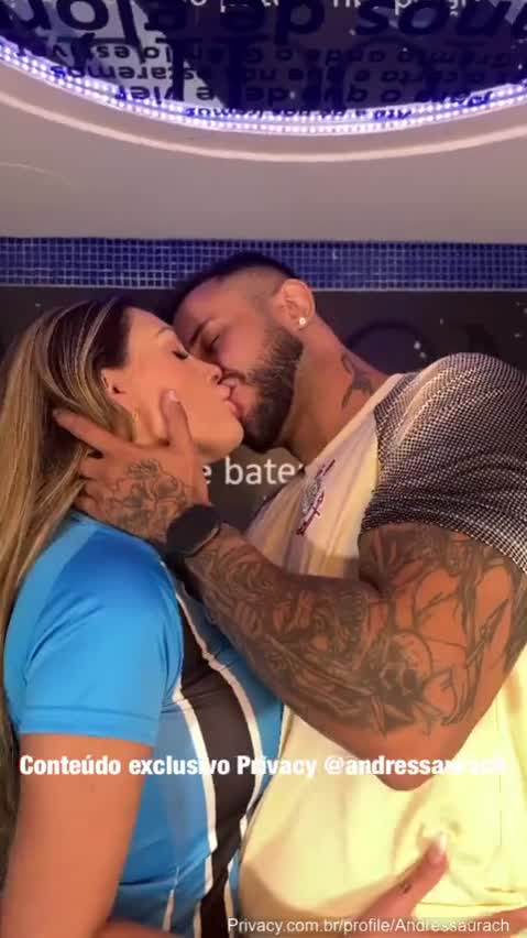 xxx Andressa Urach iniciando uma trepada no motel com torcedor do Corinthians parte 1 mulher pelada xvideos