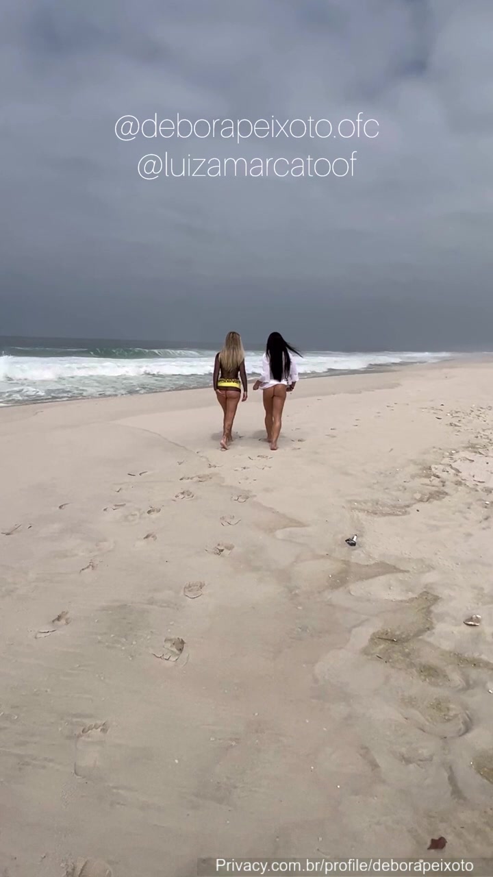 xxx Luiza Marcato e Débora Peixoto peladinhas na praia deserta mulher pelada xvideos