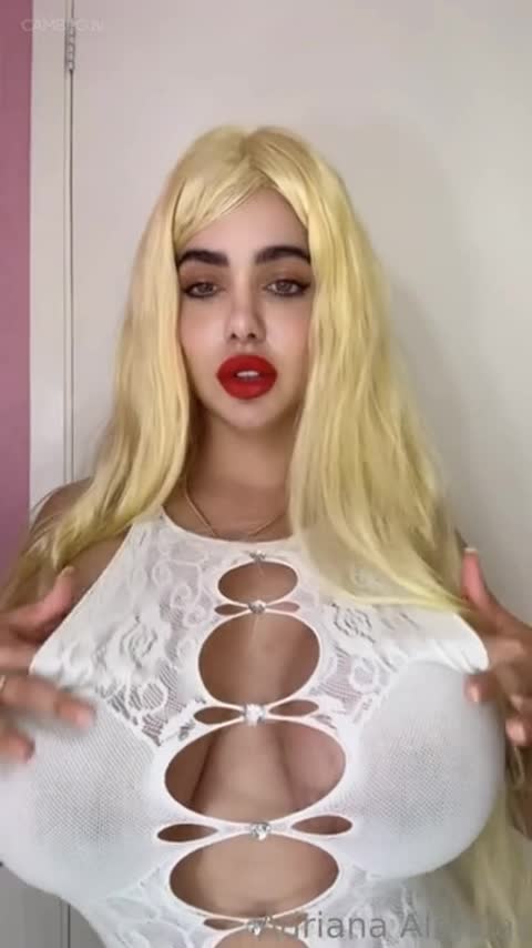 xxx Peituda Adriana Alencar pelada masturbando a buceta mulher pelada xvideos