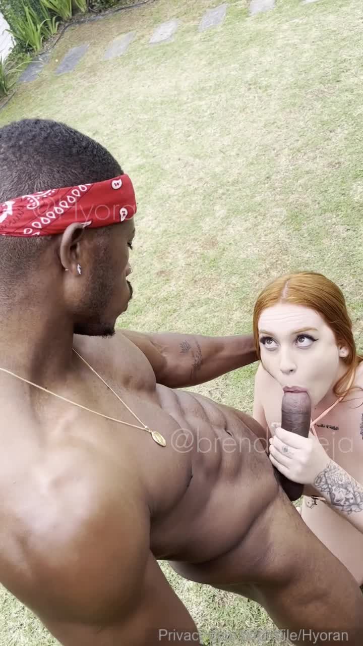 Brendita Seja dando a bucetinha pro negão pauzudo Hyoran - Xvideos Putaria