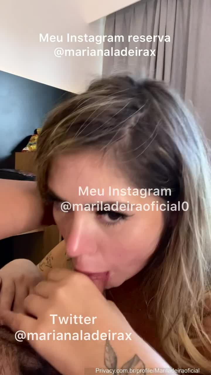 xxx Boqueteira Mari Ladeira se acabando com a pica dura na boquinha de veludo mulher pelada xvideos