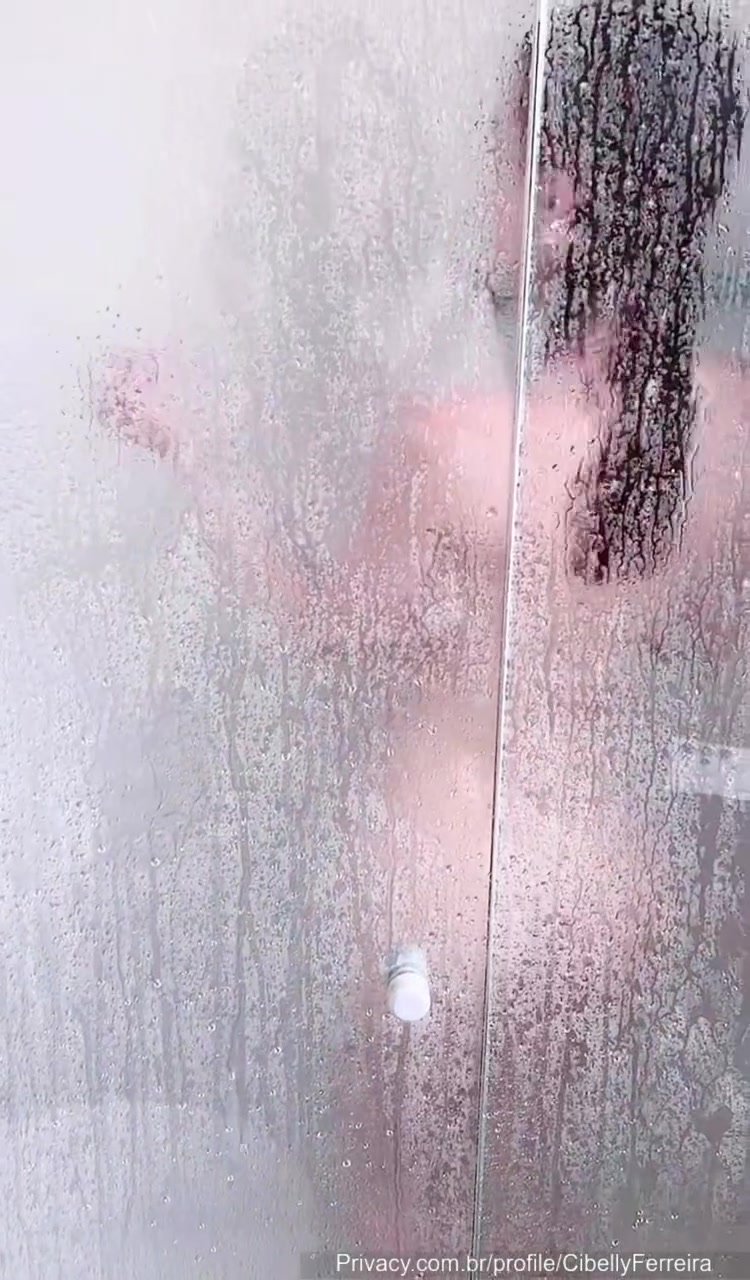 xxx Professora Cibelly Ferreira peladinha tomando banho usou gilete na buceta mulher pelada xvideos